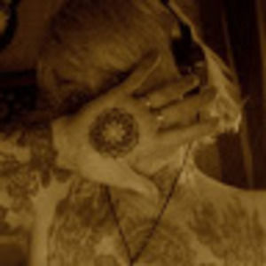 Meet your Posher, Lynn